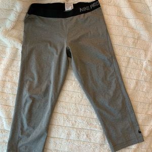 Nike Capri Compression Pants